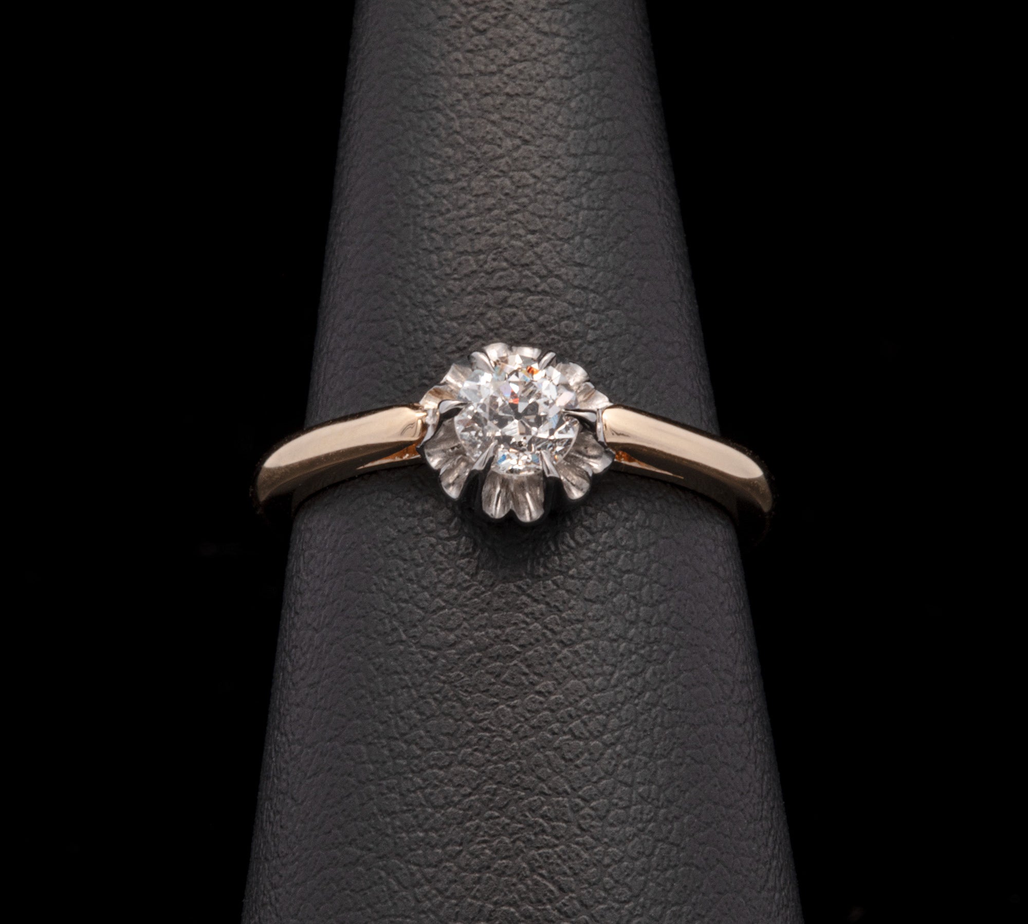 18K Yellow Gold And Platinum Scalloped Set Solitaire Old European Cut Diamond Ring