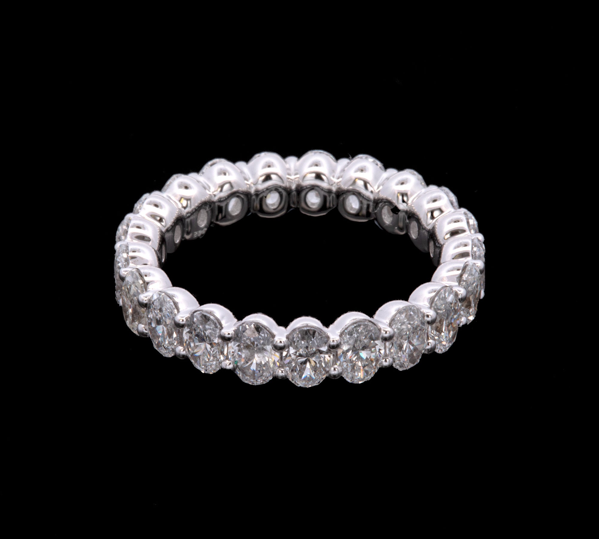 14K White Gold Oval Diamond Eternity Band