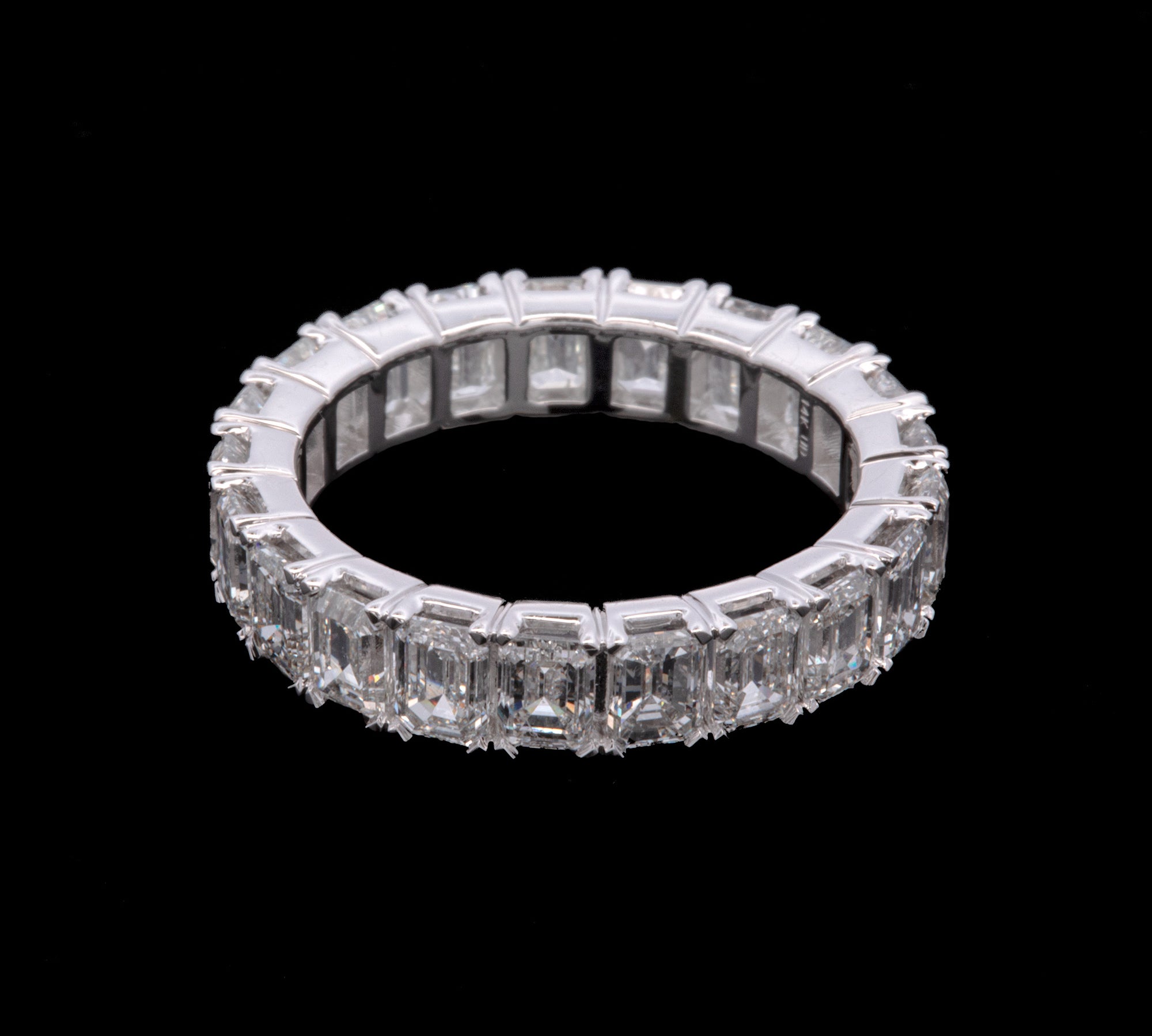 14K White Gold Emerald Cut Diamond Eternity Band
