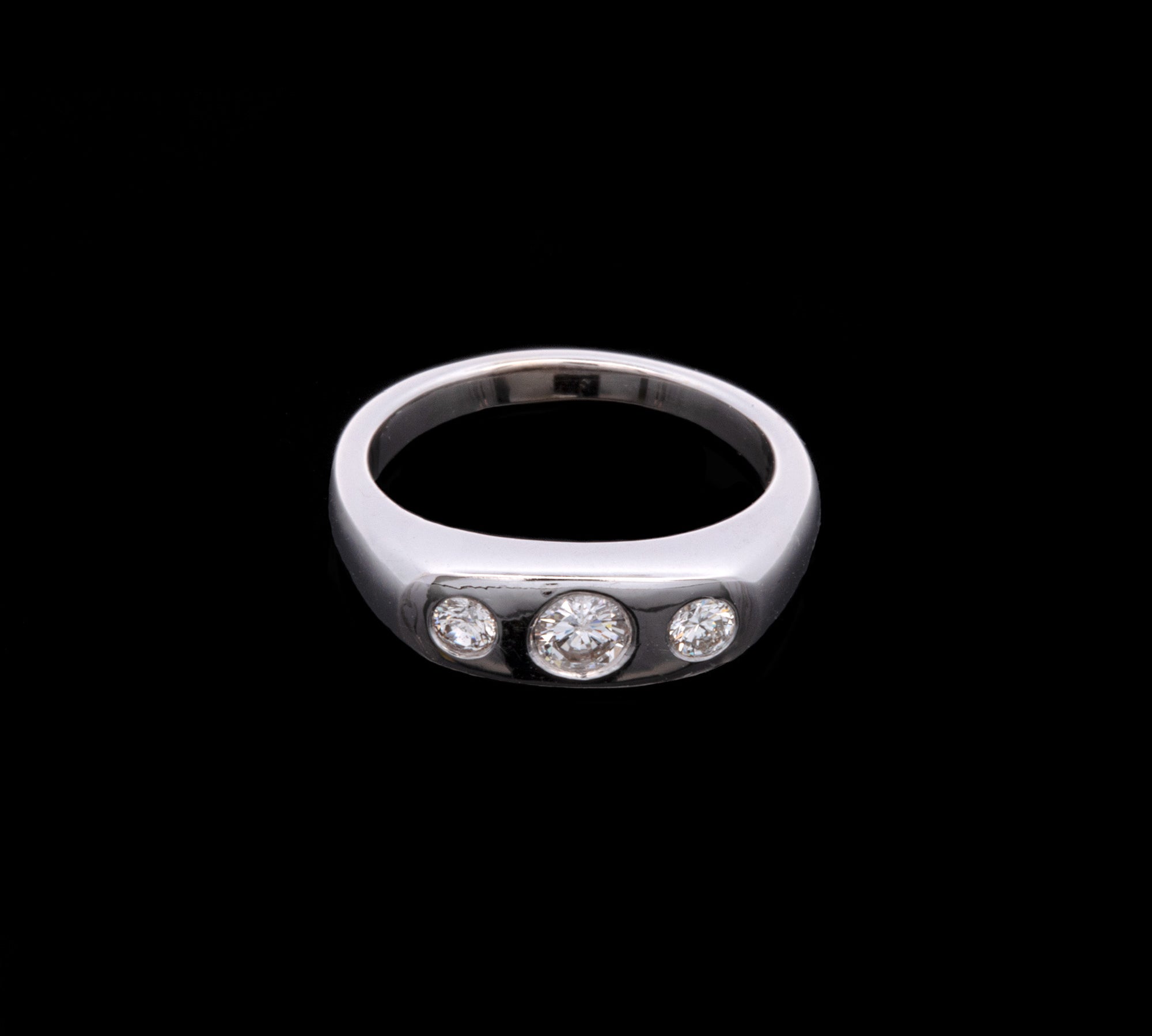 18K White Gold Three Stone Diamond Ring