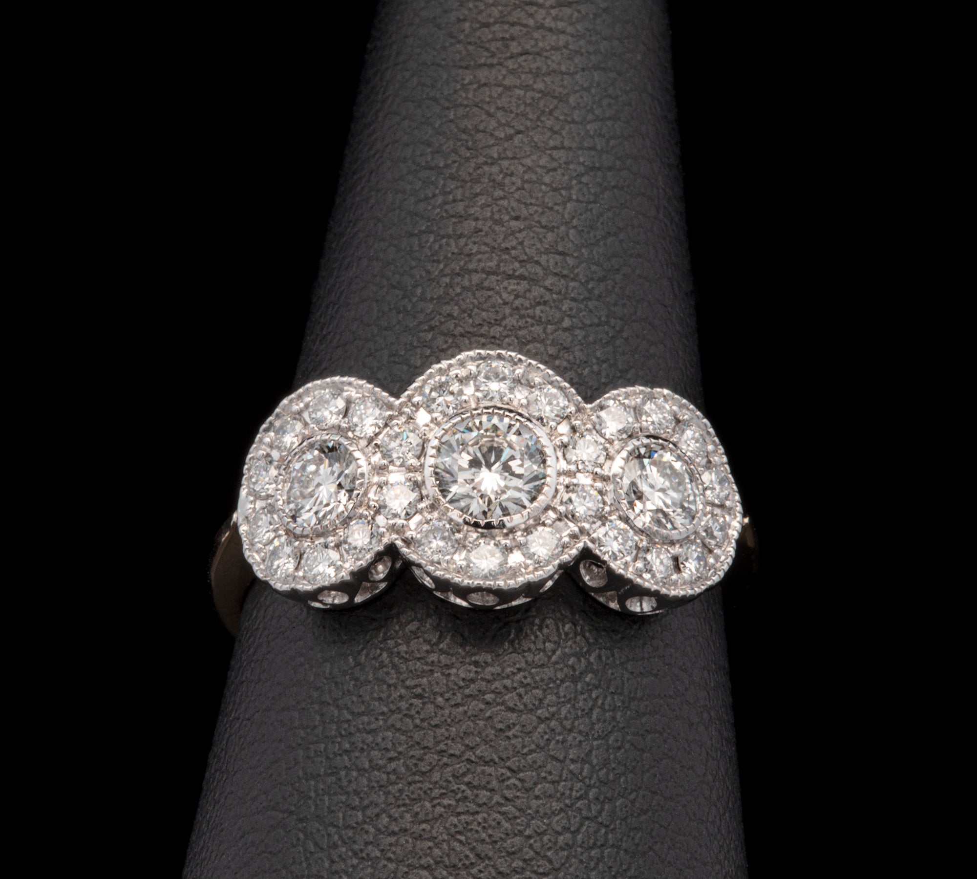 18K White And Yellow Gold Diamond Cluster Ring