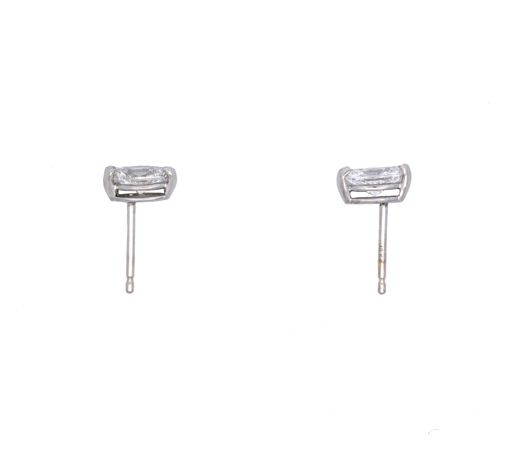 18K White Gold Oval 0.34ctw Diamond Stud Earrings