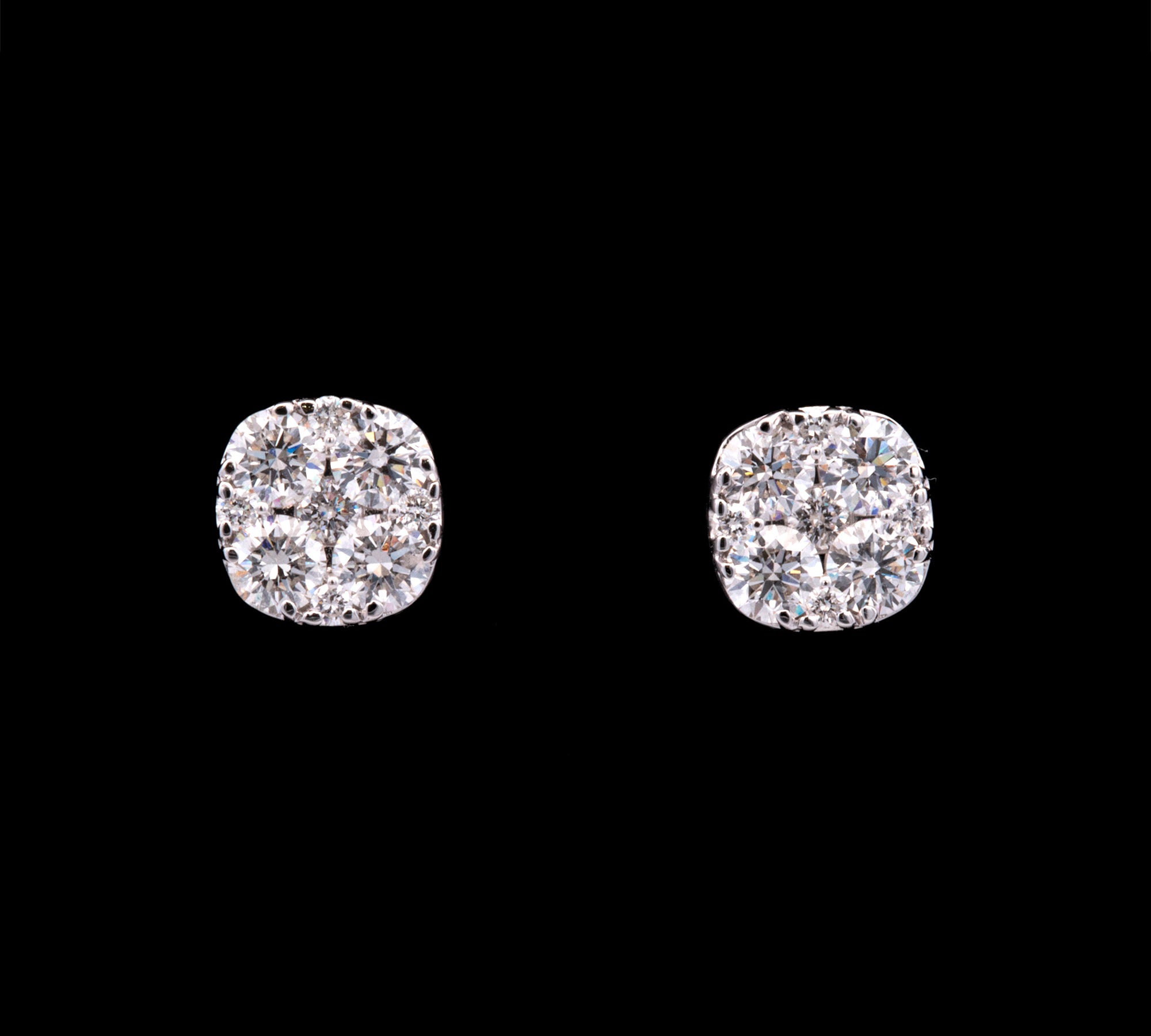 18K White Gold Cushion Illusion Diamond Cluster Stud Earrings
