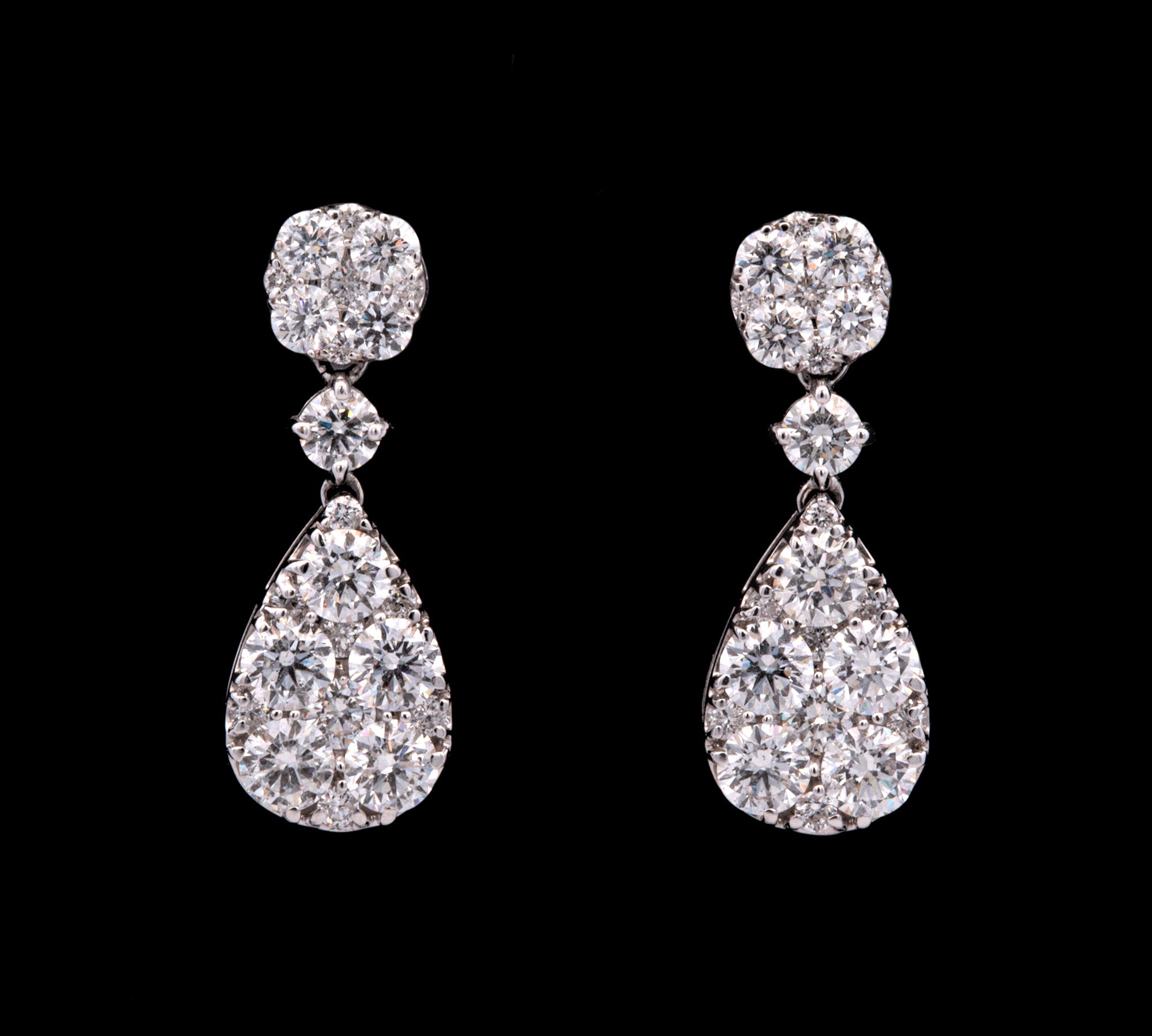 18K White Gold Cushion And Pear Shaped Illusion Cluster Drop Earrings