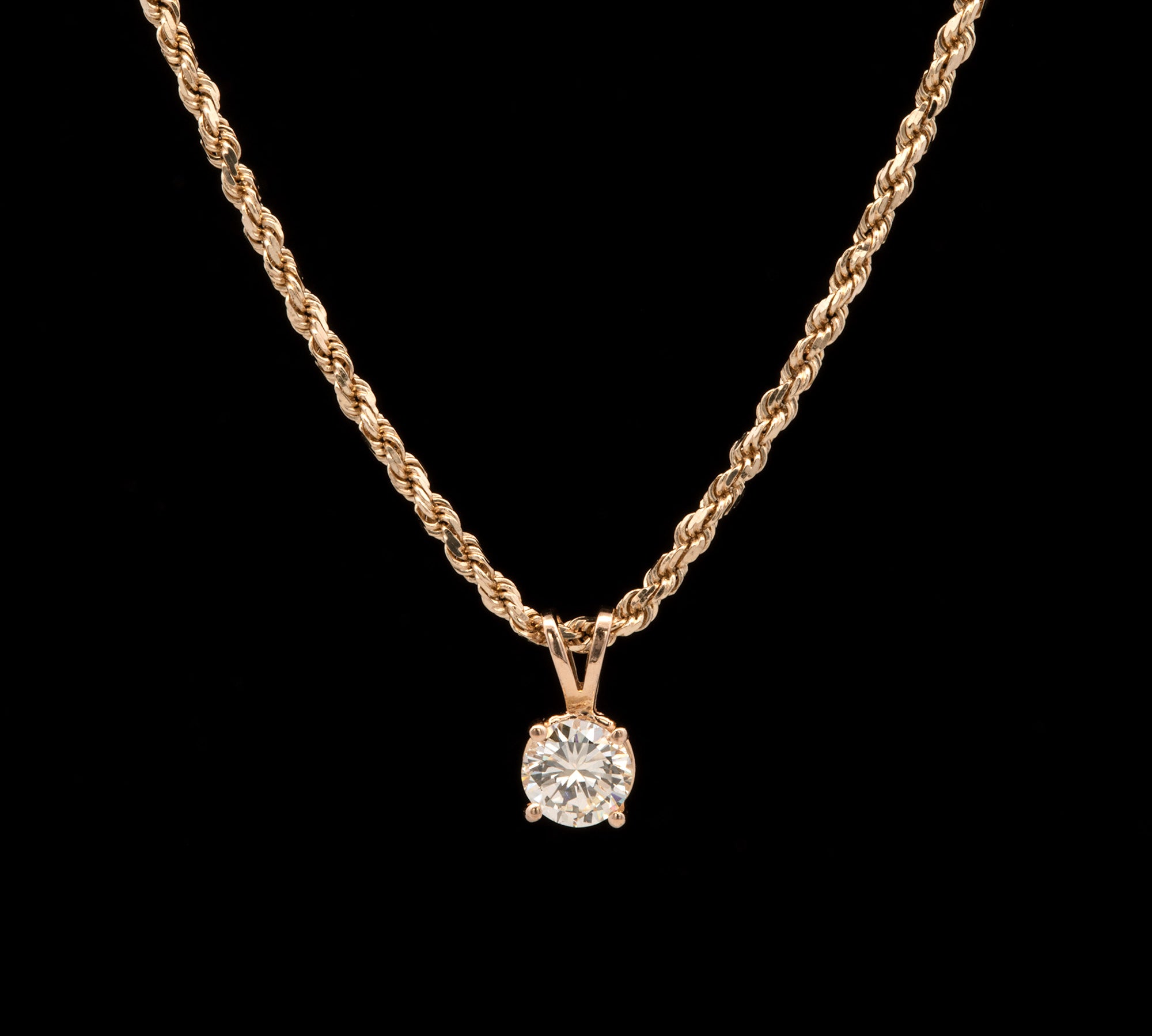 14K Yellow Gold Diamond Solitaire Pendant With 20 Inch Rope Chain