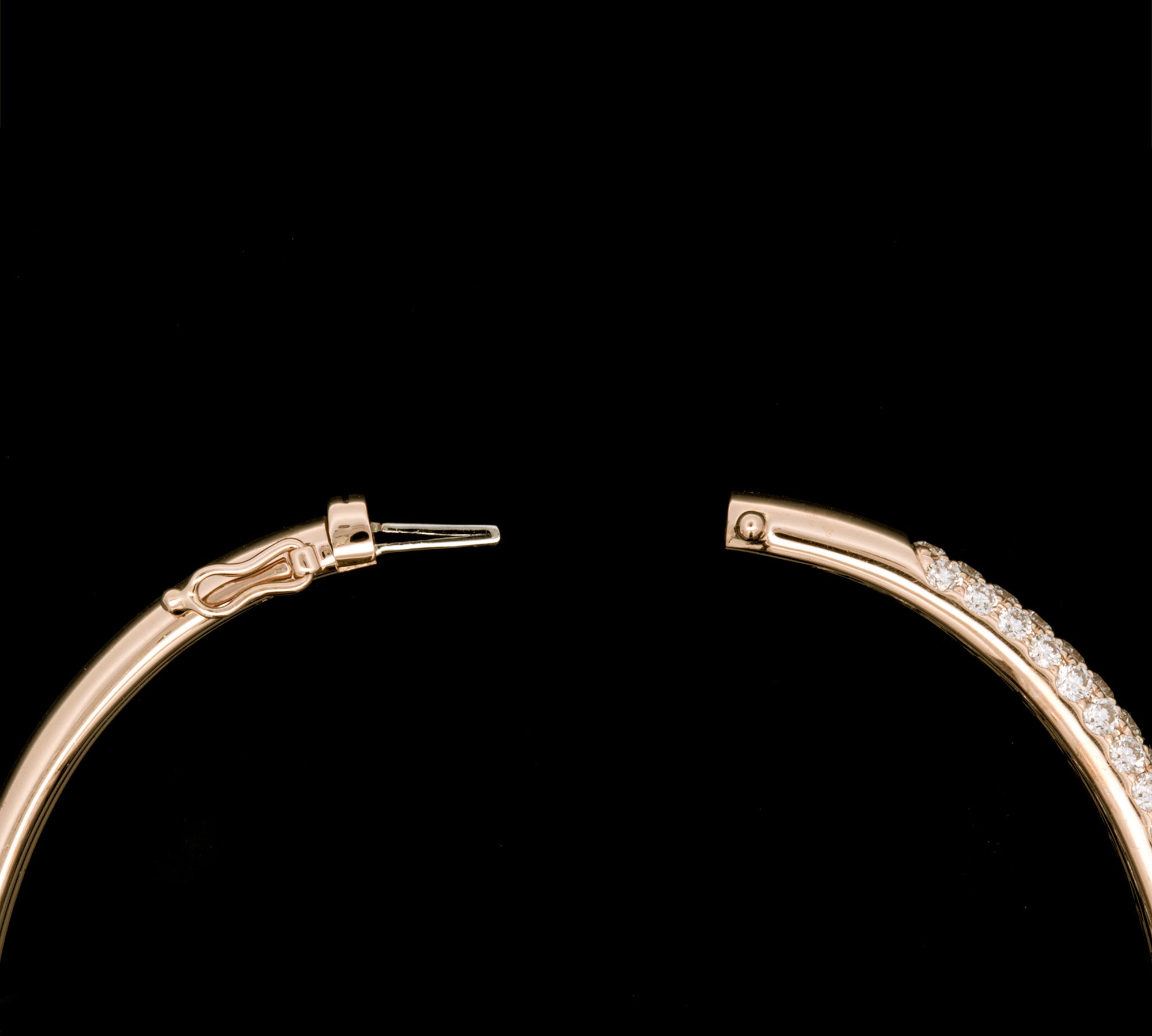 14K Yellow Gold Three Row 3.01ctw Pave Diamond Bangle Bracelet
