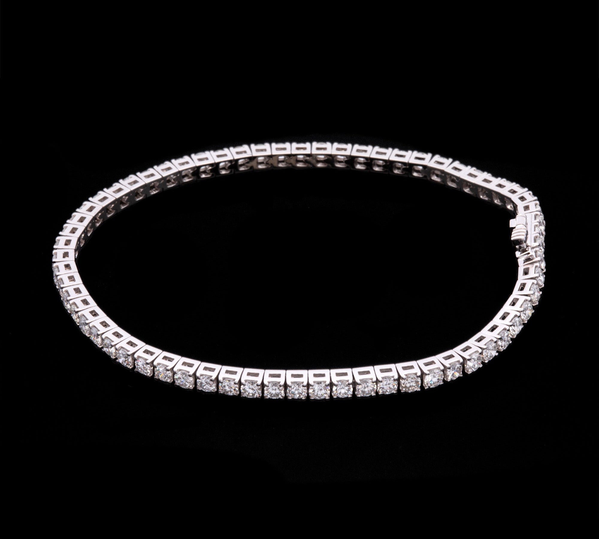 White Gold 4.00ctw Round Diamond Line Bracelet, 7 Inches