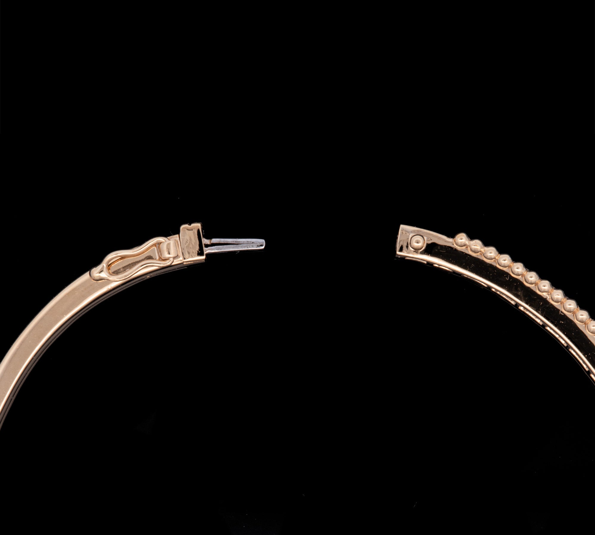 14K Yellow Gold Diamond Hinged Bracelet With Beaded Edge