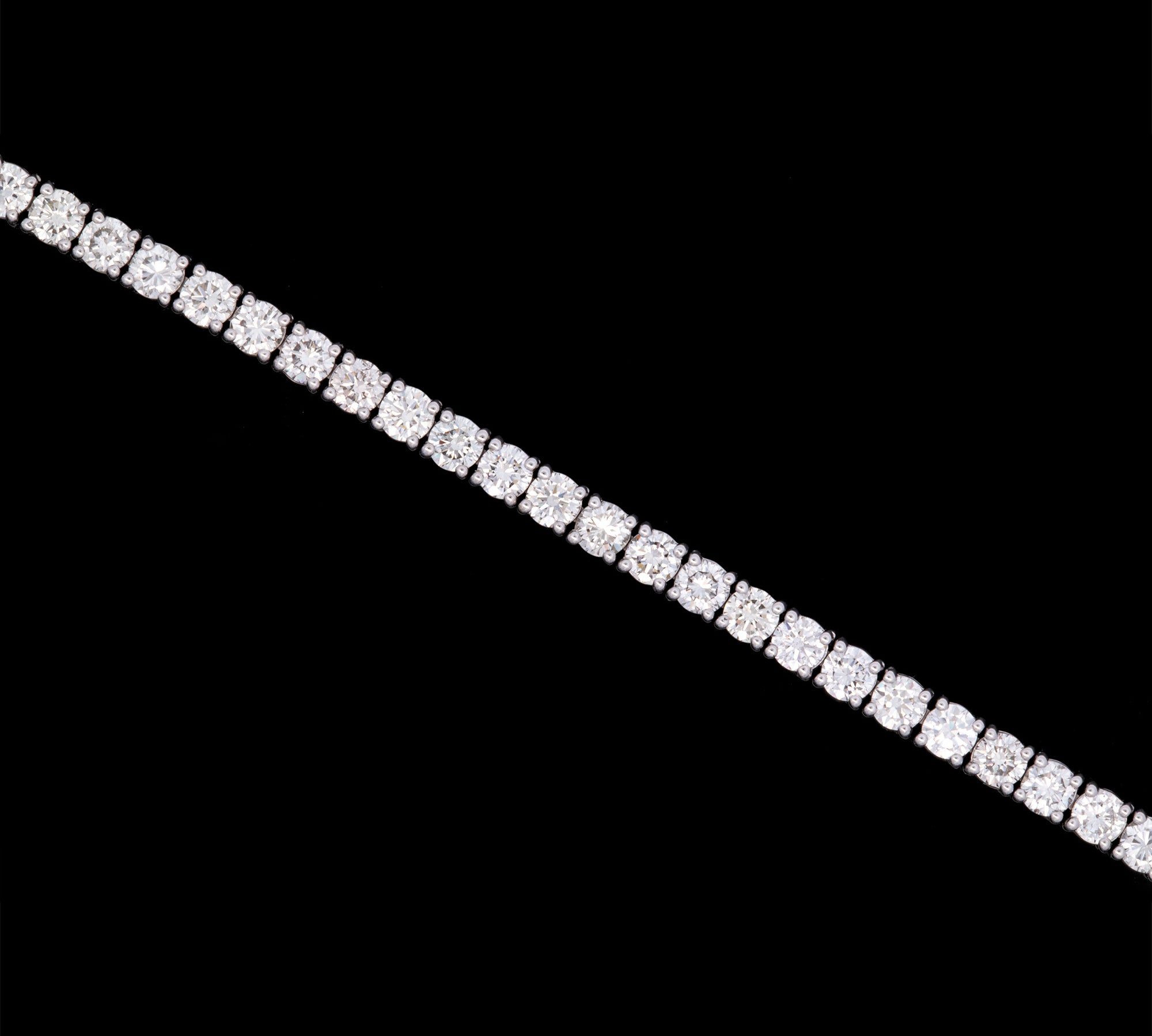 14K White Gold 7.00ctw Diamond Line Bracelet