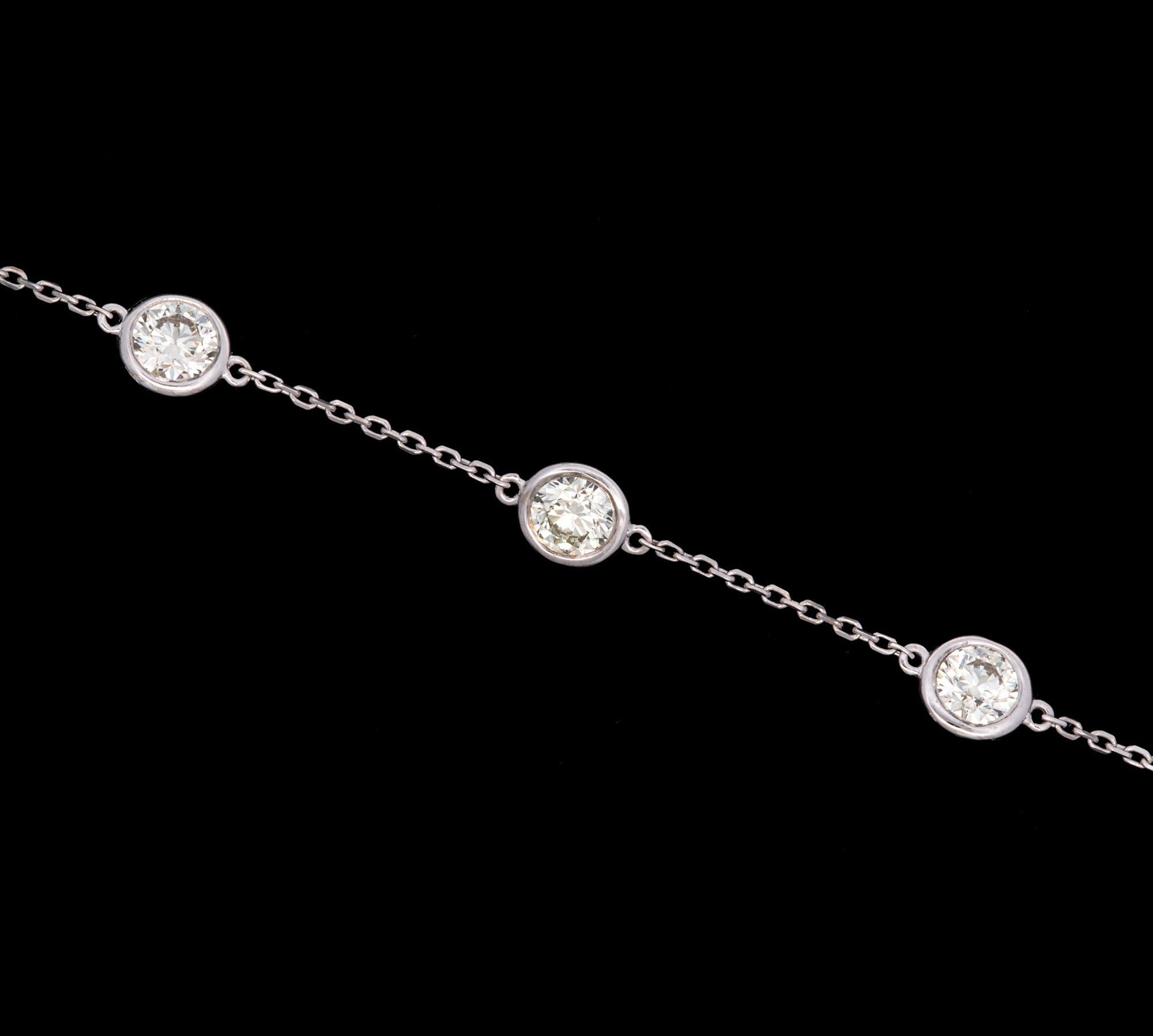 18K White Gold Five Station2.65ctw&nbsp; Diamond Bracelet