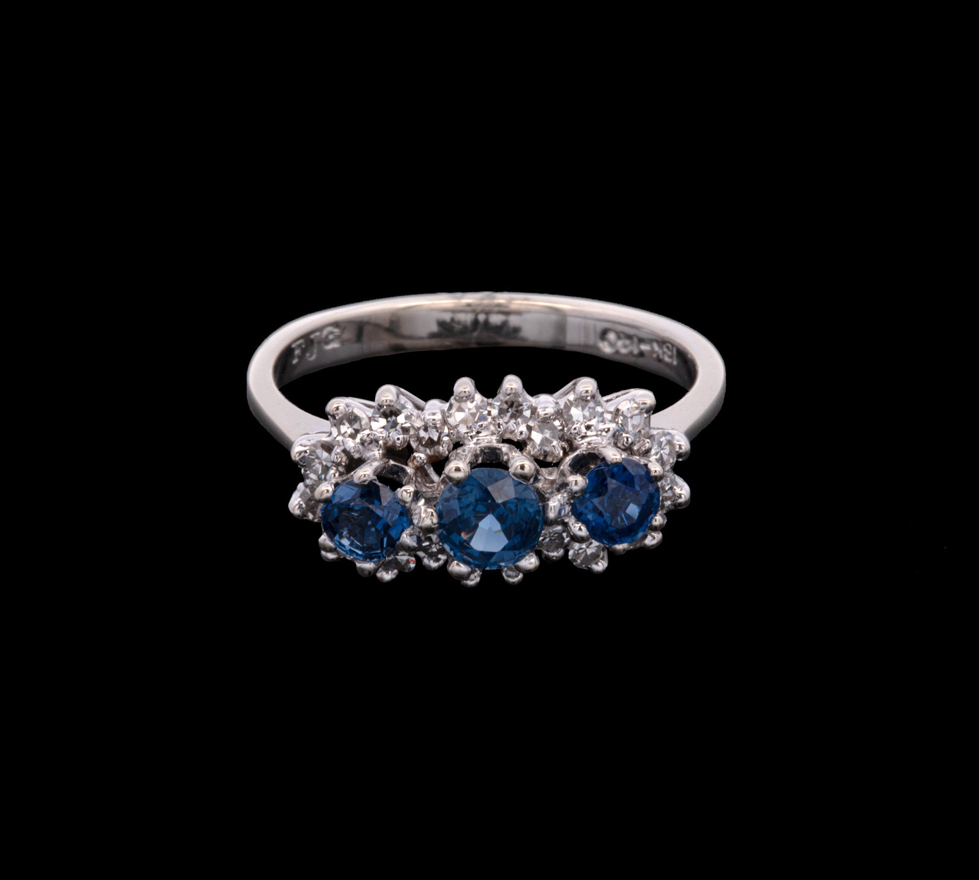 18K White Gold Sapphire And Diamond Ring