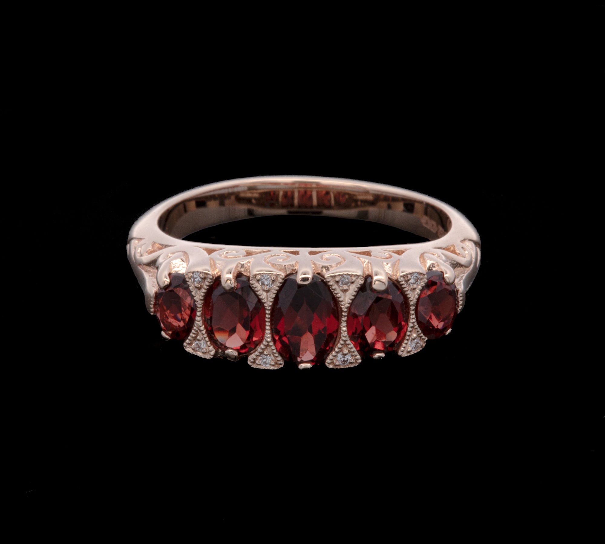 14K Yellow Gold Carved Garnet And Diamond Ring