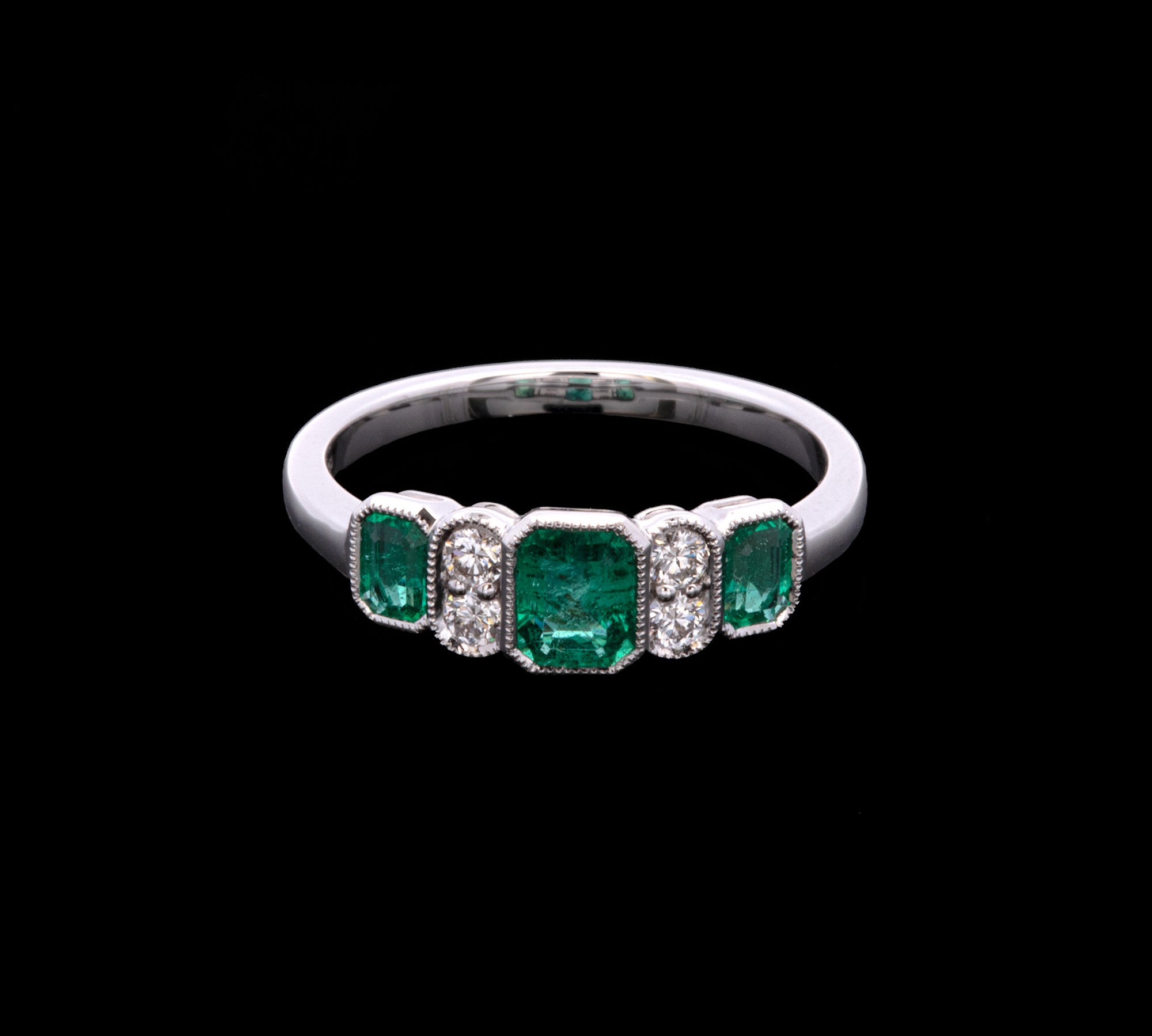 18K White Gold Bezel Set Emerald And Diamond Ring With Milgrain Edge