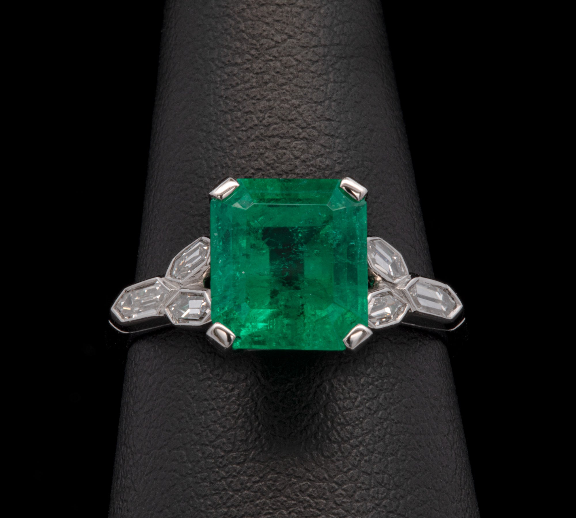 Platinum Art Deco Colombian Emerald And Diamond Ring