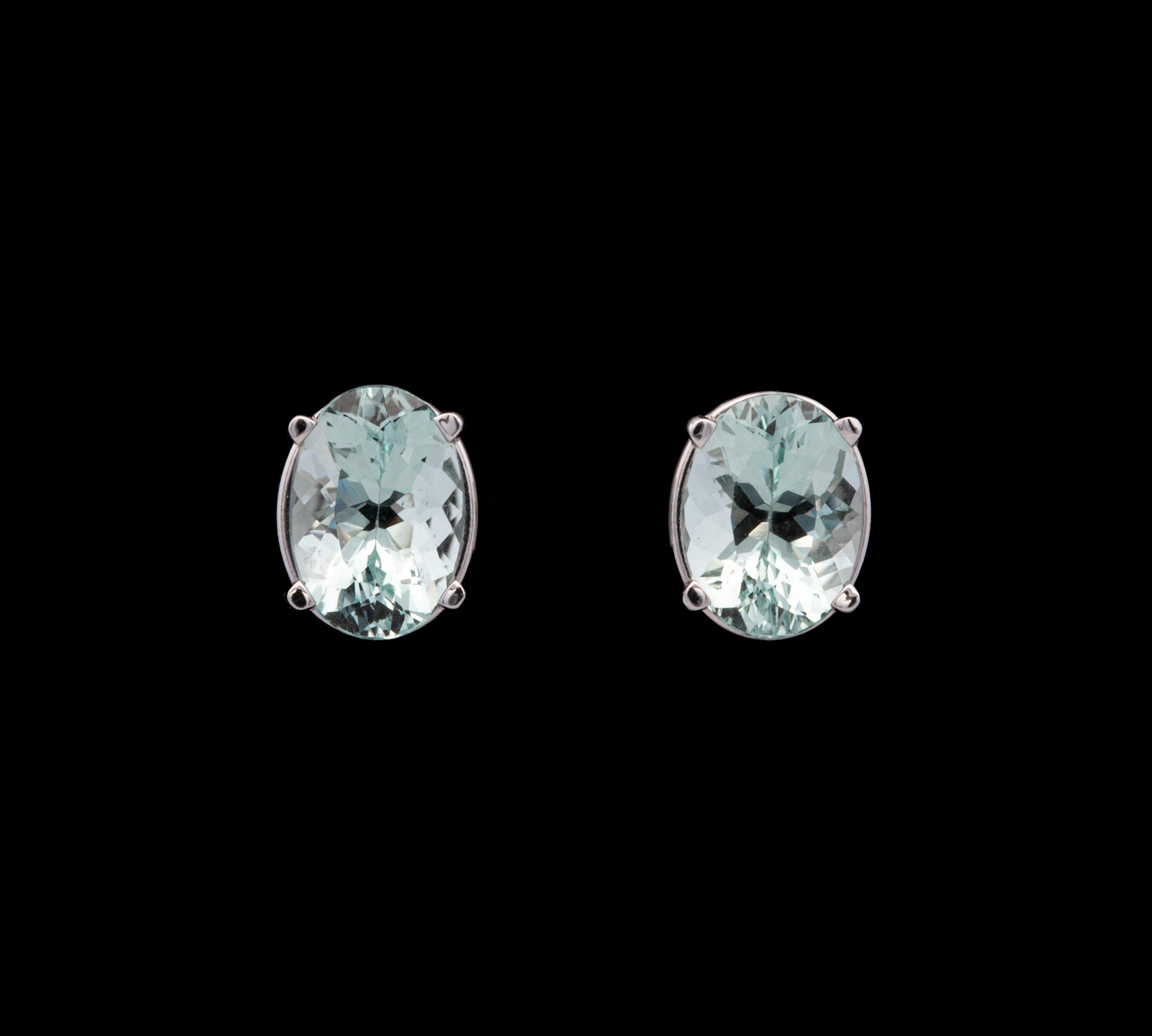 14K White Gold 4.87ctw Oval Greenish Blue Beryl Stud Earrings