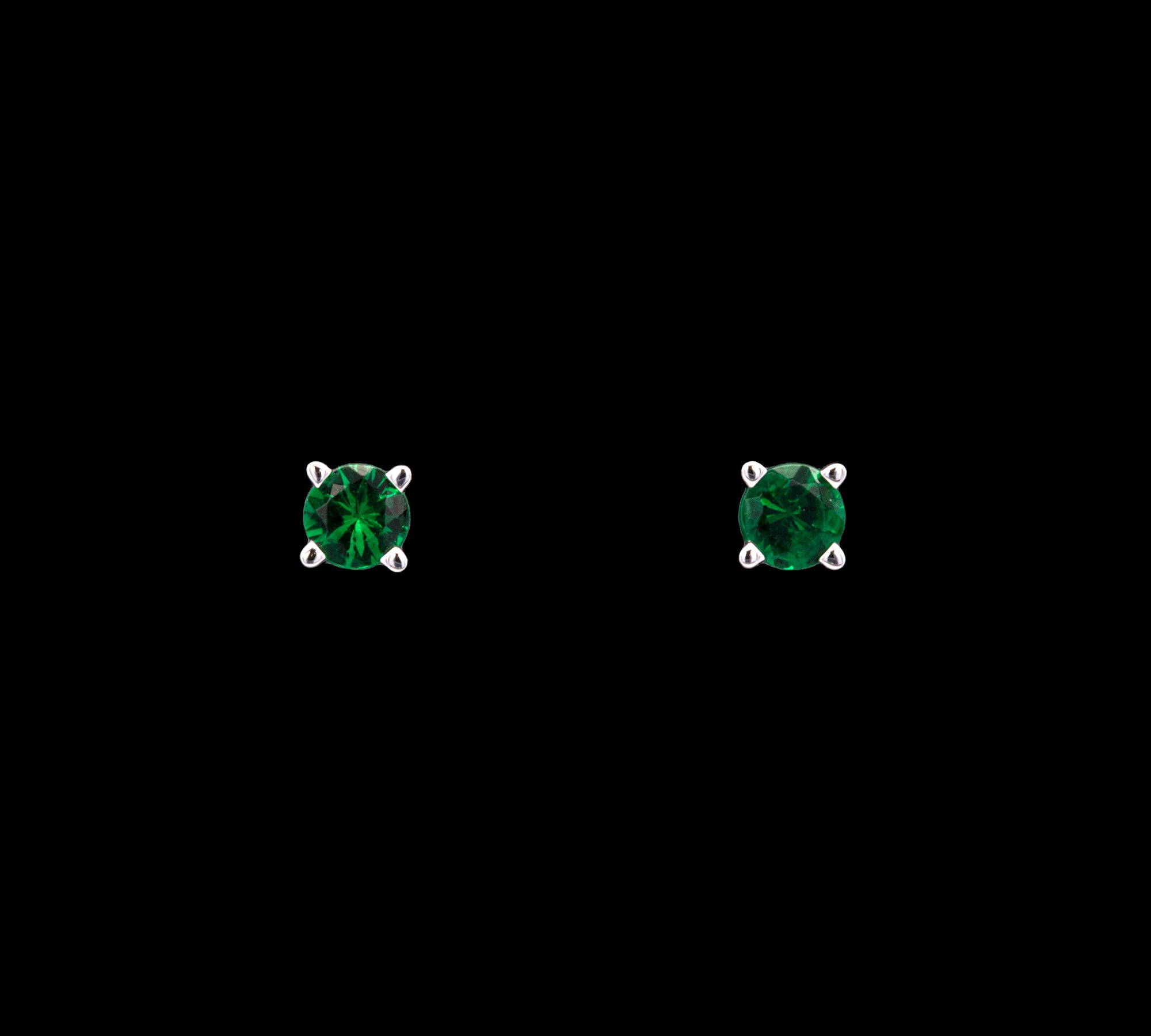 14K White Gold Round 0.60ctw Tsavorite Garnet Stud Earrings