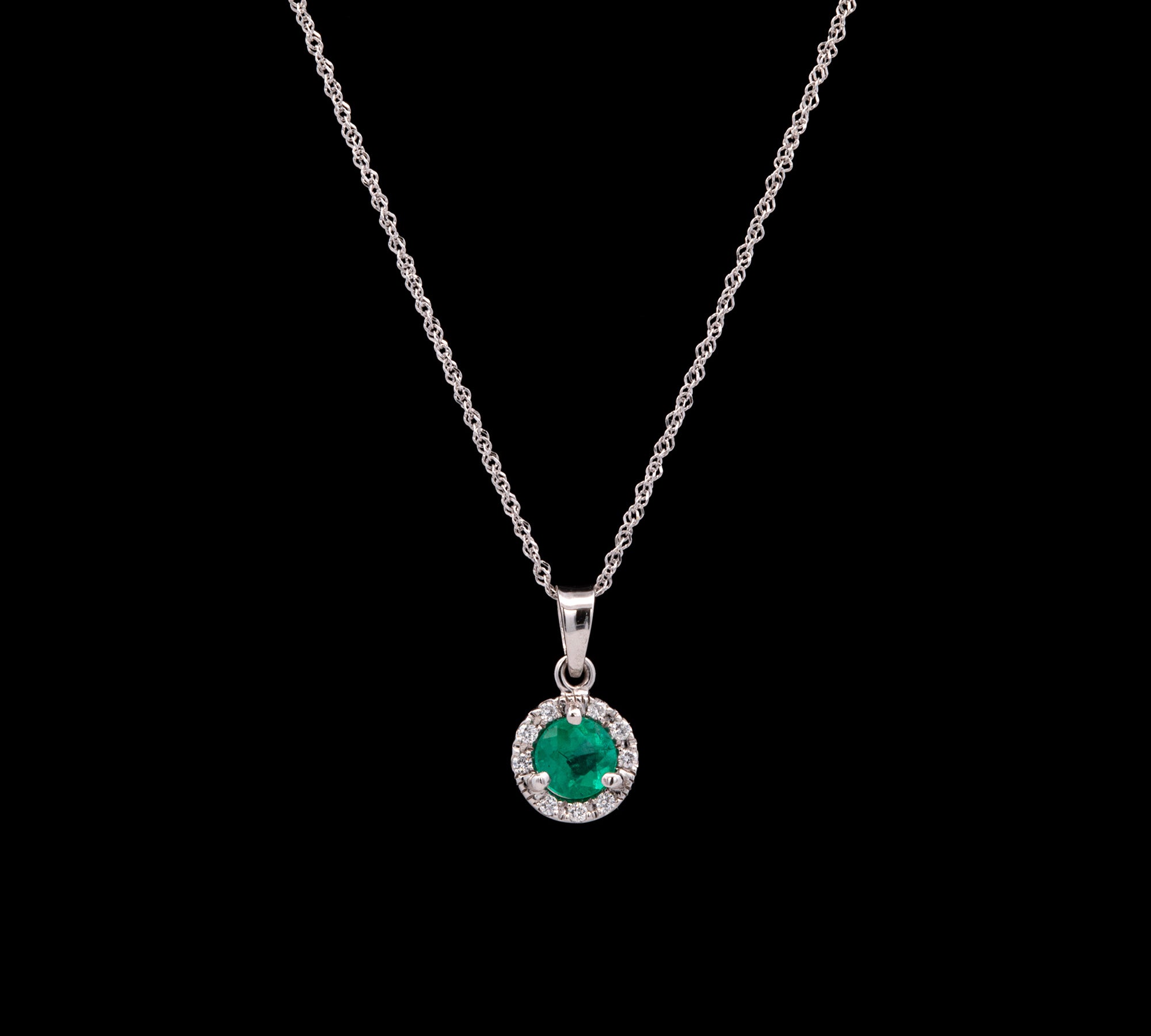 14K White Gold 0.69ctw Emerald And Diamond Halo Pendant With 16 Inch Singapore Sparkle Chain