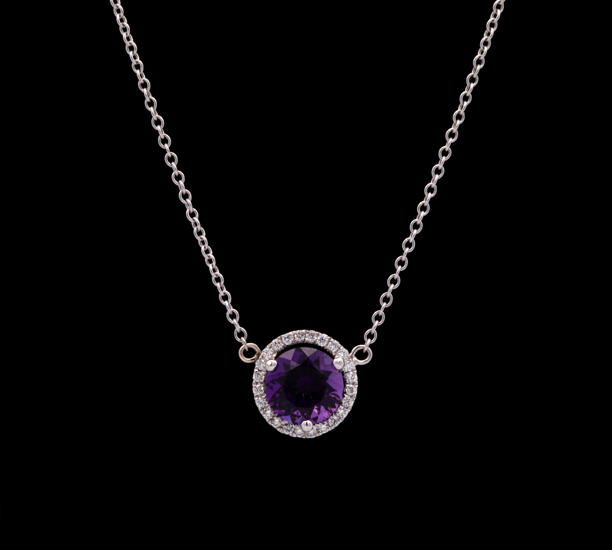 18K White Gold Amethyst And Diamond Necklace 16.5 Inches