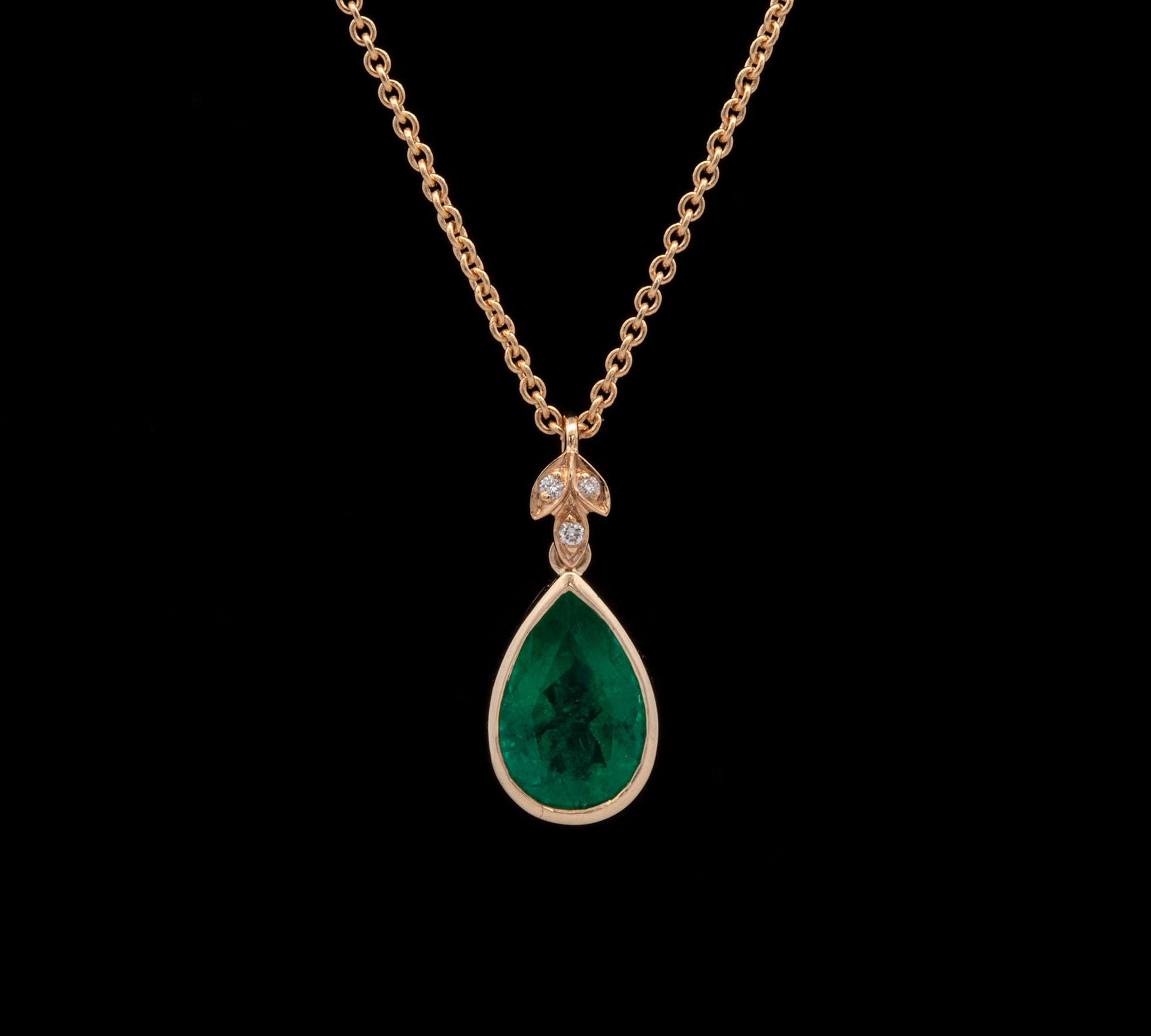 18K Yellow Gold Pear Shaped Emerald And Diamond Pendant With 18 Inch Cable Chain
