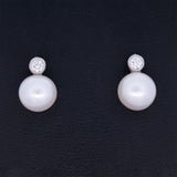 18K White Gold White Pearl And Diamond Stud Earrings