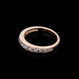 18K Yellow Gold Graduated Fifteen 0.94ctw Diamond Band
