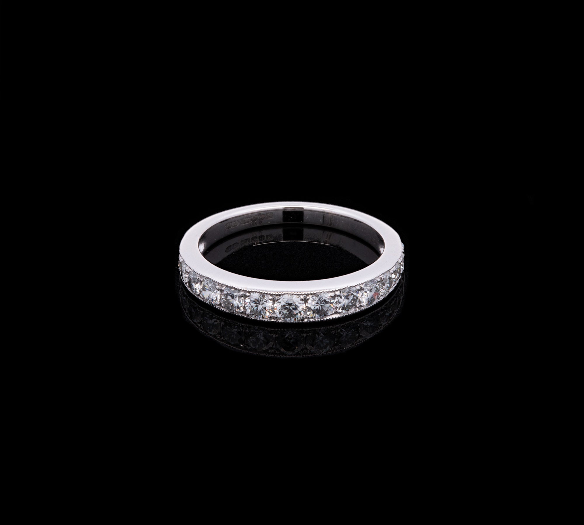 18K White Gold Fifteen Graduated Diamond Band
