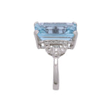 18K White Gold Rectangular Aquamarine And Diamond Ring