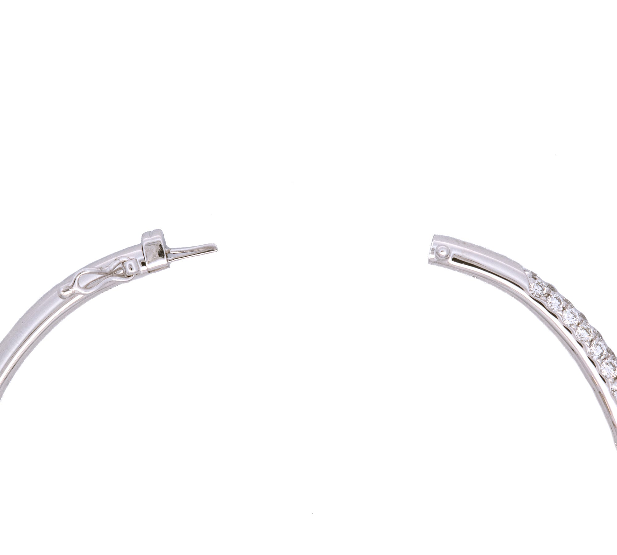 14K White Gold Three Row 3.00ctw Pave Diamond Bangle Bracelet